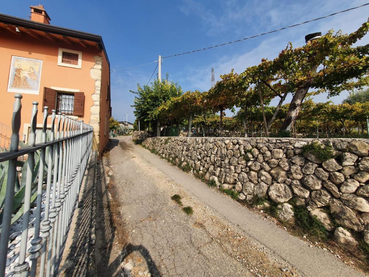 L'Antico Granaio Apartment เนกรา ภายนอก รูปภาพ